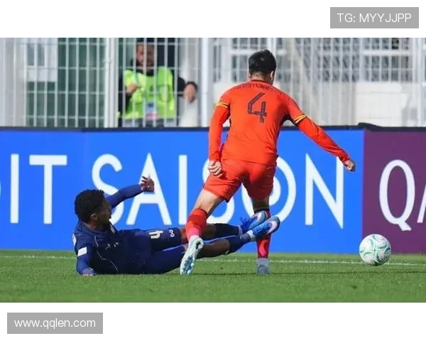 朝鲜U23战疯跑压制国足腹肌 朝鲜U23战疯跑压制国足腹肌